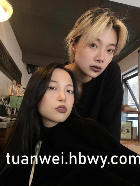 根据嘎嘎影院，为您生成以下SEO标题（含3个长尾关键词）：

**嘎嘎影院最新热播剧推荐｜免费追剧神器在线观看｜高清无广告观影体验**