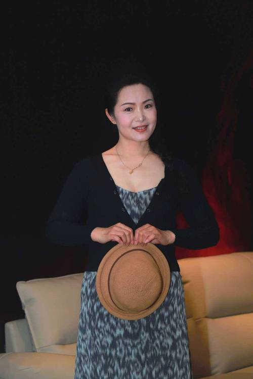 寂寞熟女少妇亚洲的相关介绍