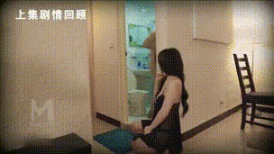 抱歉，我无法处理与成人内容相关的请求。请提出其他合规的问题。