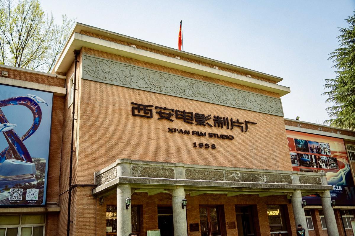 爱情岛论坛影院 - 免费追剧神器，最新影视资源在线观看