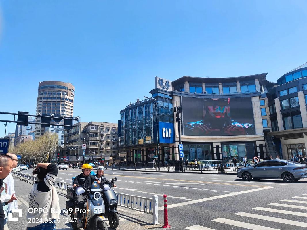 根据您的需求，为您生成一个包含3个长尾关键词的SEO标题：

**eeusseeuss影院手机在线观看高清版 - 免费追剧神器/极速播放无卡顿/支持手机端流畅体验**

（长尾关键词：免费追剧神器、极速播放无卡顿、支持手机端流畅体验）